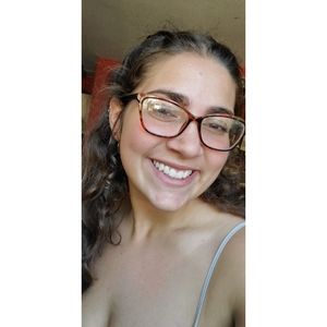 Meet your Posher, Alia